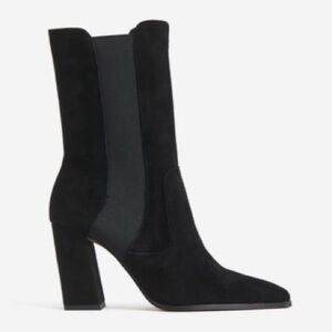 Calf-high Suede Boots